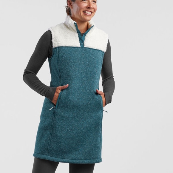 Title nine Callitrix Fleece Vest Dress - Picture 3 of 11